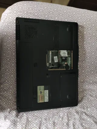 Portátil HP Pavilion dv9000 PARA PIEZAS