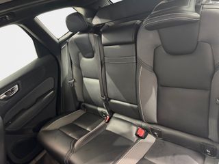 Volvo XC60 2.0 T8 AWD Business Plus Auto