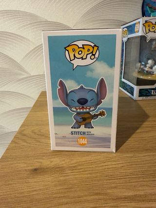 Funko Pop! Stitch con Ukelele 1044 Disney