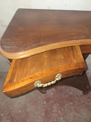 Mesa consola antigua de madera