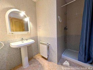 Piso en alquiler en Linares