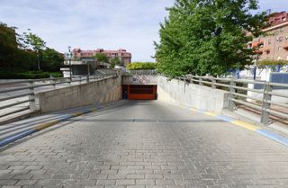 Garaje en venta en Sur - PAU 4 en Móstoles