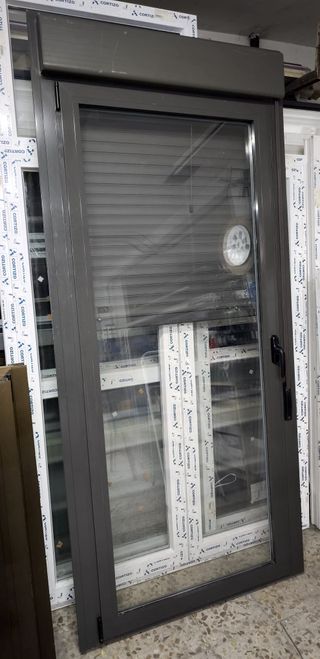 3 Puertas abatible de Aluminio 102 x 235 cm