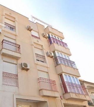 Piso en venta en Carretera Mojonera – Cortijos de Marín en Roquetas de Mar