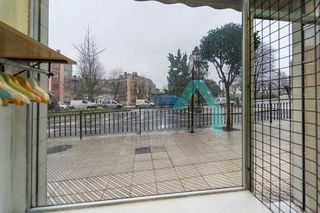 Local comercial en alquiler en Santo Domingo en Oviedo