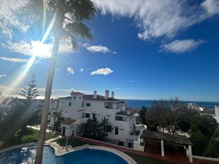 Piso en alquiler en Torrequebrada en Benalmádena