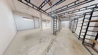 Local comercial en alquiler en Paus - Poligono San Blas en Alicante