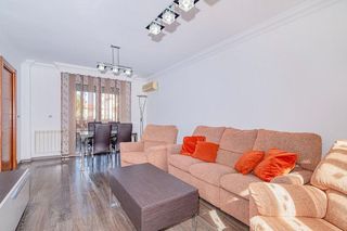 Chalet en venta en Ogíjares