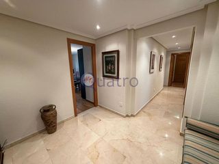 Piso en alquiler en La Chantría - La Lastra en León