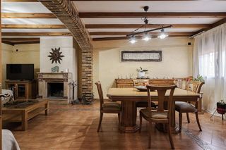 Chalet en venta en Camarma de Esteruelas