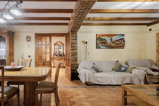 Chalet en venta en Camarma de Esteruelas