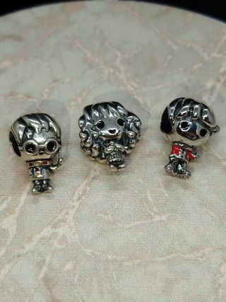 Lote 7 charms Harry Potter