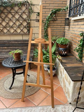 Caballete de madera para artistas