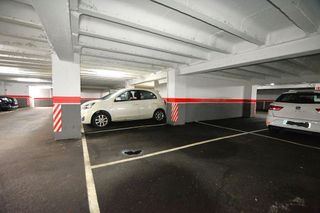 Garaje en venta en Zona Teatro Campoamor en Oviedo