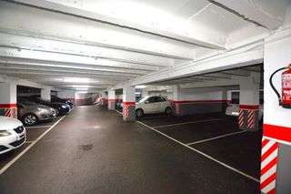 Garaje en venta en Zona Teatro Campoamor en Oviedo