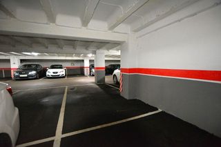 Garaje en venta en Zona Teatro Campoamor en Oviedo