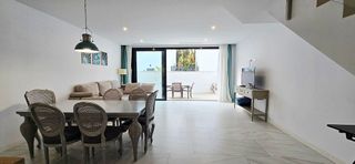 Casa pareada en venta en Los Naranjos - Las Brisas en Marbella