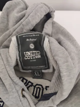 Felpa unisex grigia con stampa cane