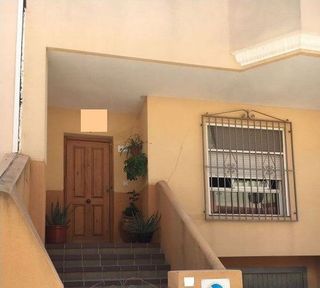 Casa adosada en venta en Vera Ciudad en Vera