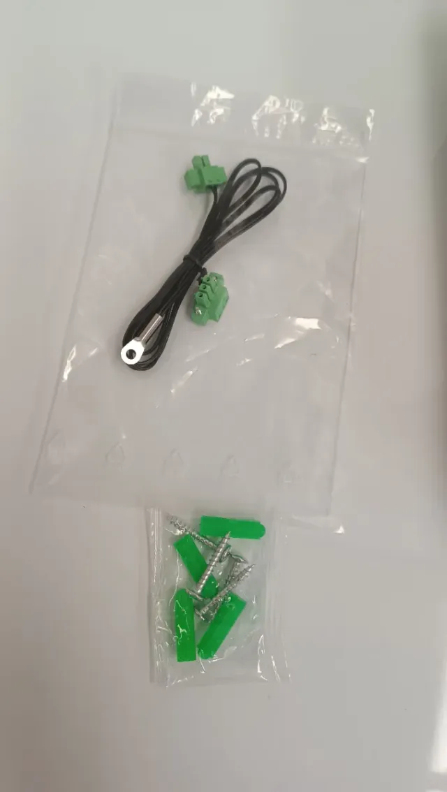 Controller di Carica Solare MPPT W8Y1384