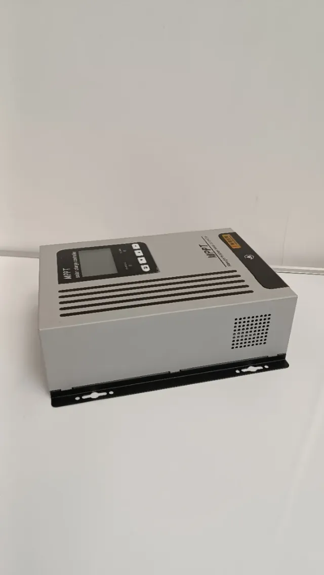 Controller di Carica Solare MPPT W8Y1384