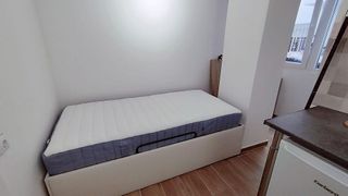 Piso en alquiler en Carolinas Bajas en Alicante