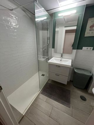 Piso en alquiler en El Juncal - Av. de la Paz en Sevilla