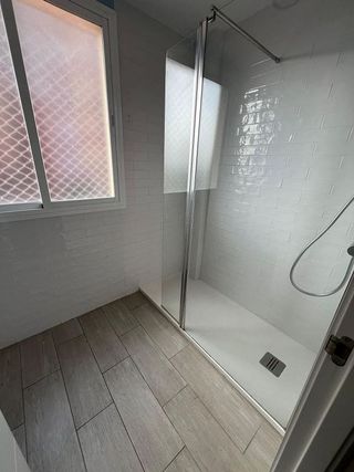 Piso en alquiler en El Juncal - Av. de la Paz en Sevilla