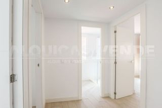 Piso en alquiler en El Juncal - Av. de la Paz en Sevilla