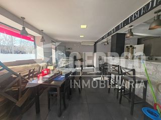 Local comercial en alquiler en Val en Alcalá de Henares