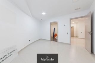 Local comercial en alquiler en Zona Centro en Córdoba