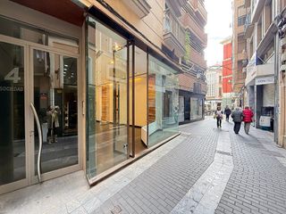 Local comercial en alquiler en Centro en Murcia