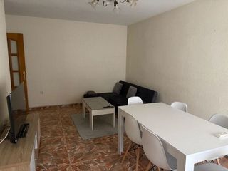 Piso en alquiler en PAU 2-600 en Puertollano