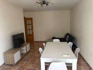 Piso en alquiler en PAU 2-600 en Puertollano