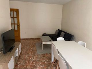 Piso en alquiler en PAU 2-600 en Puertollano