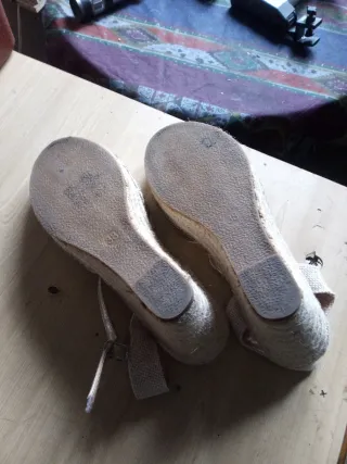 Zapatos dorados/plateados Talla 38