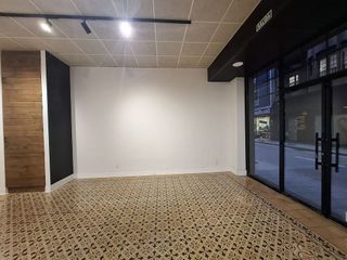 Local comercial en alquiler en Centro en Gijón