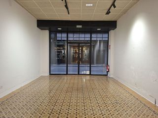Local comercial en alquiler en Centro en Gijón