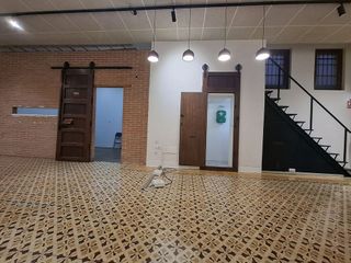 Local comercial en alquiler en Centro en Gijón