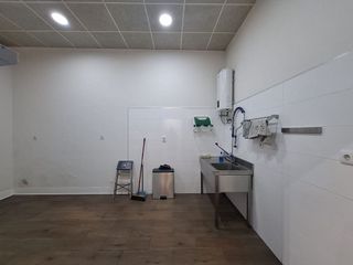 Local comercial en alquiler en Centro en Gijón