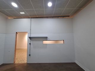 Local comercial en alquiler en Centro en Gijón