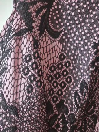 Vestido fiesta encaje negro y rosa Talla S