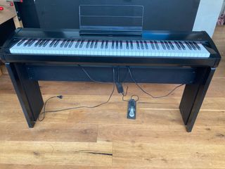Piano Digital Kawai ES4