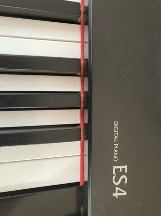 Piano Digital Kawai ES4
