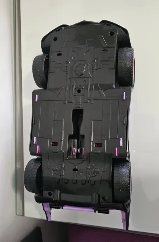 Coche Monster High Morado Telaraña