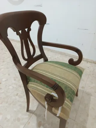 Sillón de dormitorio madera y tela