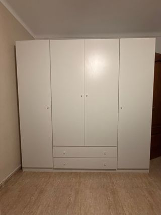 Armario blanco 4 puertas