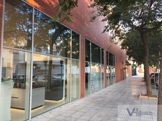 Local comercial en venta en Cortadura - Zona Franca  en Cádiz