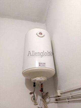 Local comercial en venta en Tenderina Alta - Fozaneldi en Oviedo