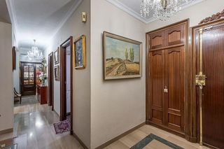 Piso en venta en Camino de Ronda - Rosaleda en Granada